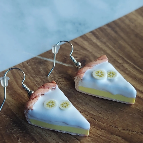 Banana Cream Pie Earrings - Picture 1 of 6